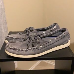 Sperry boat shoes
